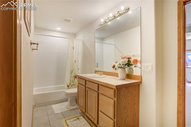 15371 Ridgefield Lane