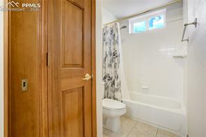 15371 Ridgefield Lane