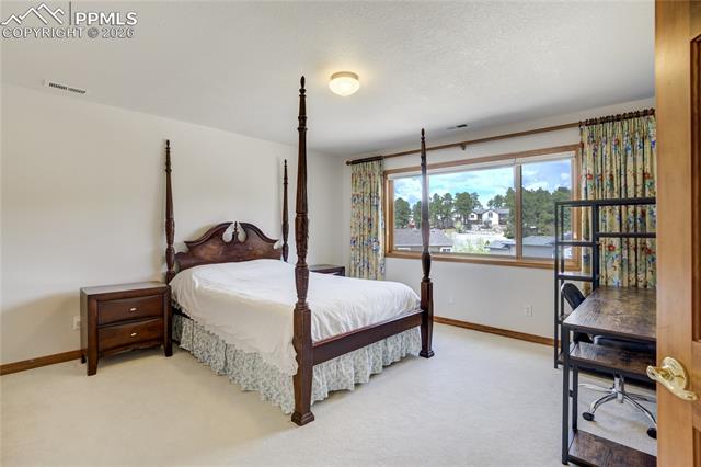 15371 Ridgefield Lane