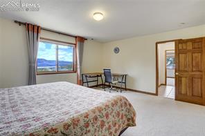 15371 Ridgefield Lane