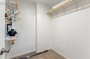 4327 Kingfisher Point