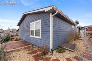 4327 Kingfisher Point