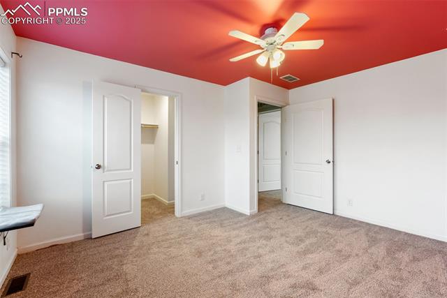 4327 Kingfisher Point