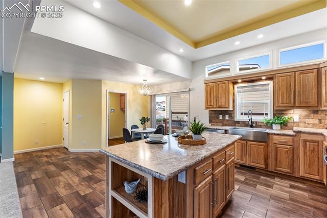 4327 Kingfisher Point