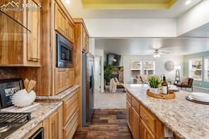 4327 Kingfisher Point