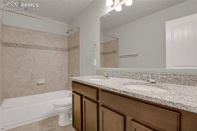 6904 Thorn Brush Way