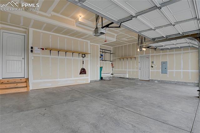 6904 Thorn Brush Way