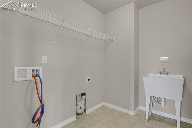 6904 Thorn Brush Way