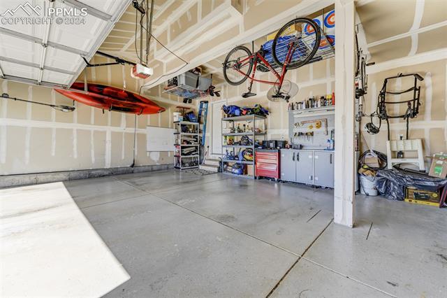 5770 Wolf Village Drive