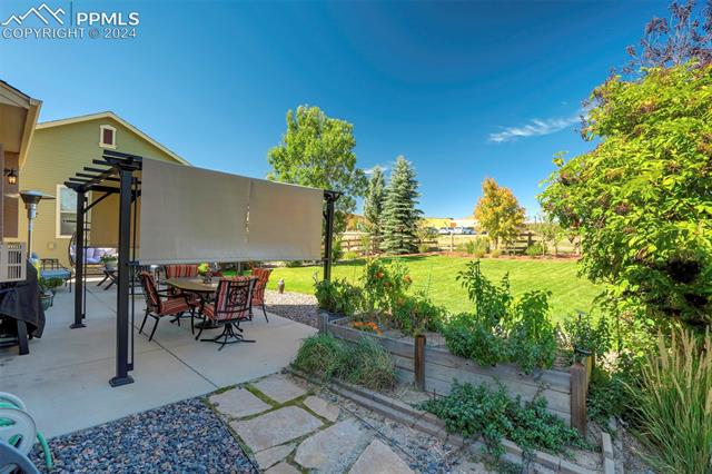 5770 Wolf Village Drive