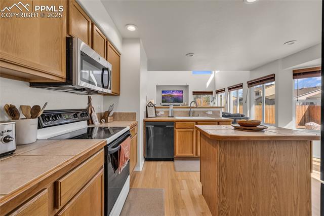 4519 Fencer Road