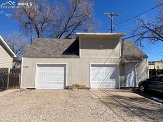 2449 E Monument Street