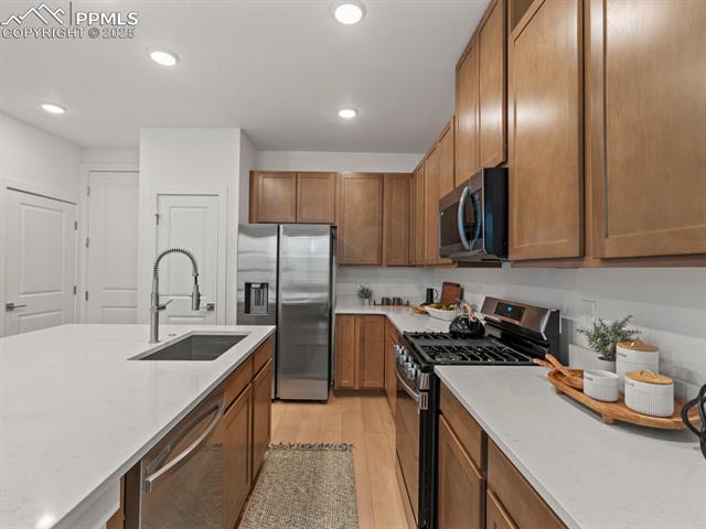 888 Beckton Heights