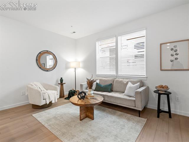 888 Beckton Heights