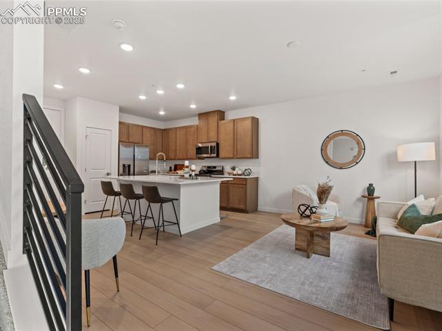 888 Beckton Heights