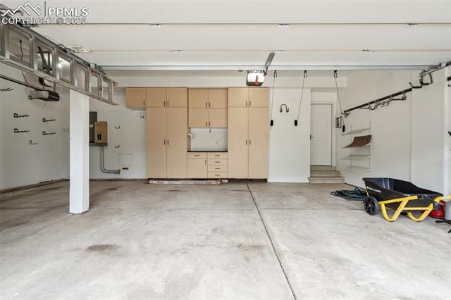 3060 Blodgett Drive