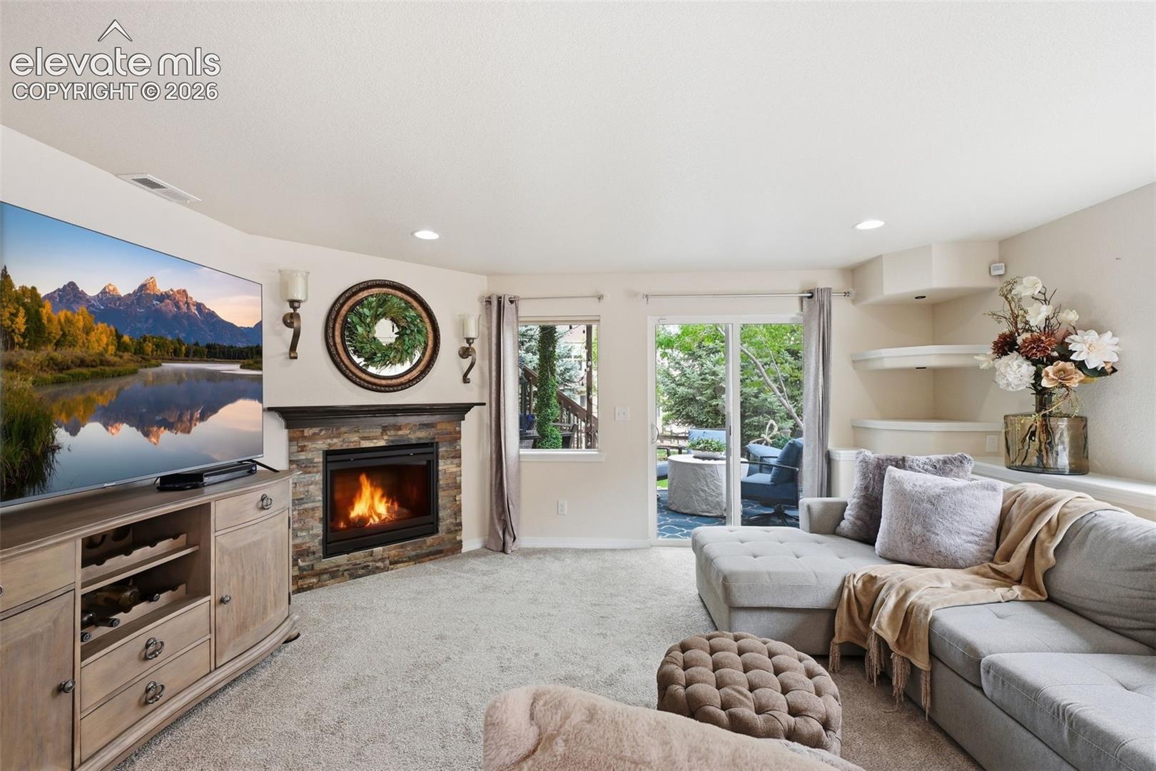 11847 Laurelcreek Drive