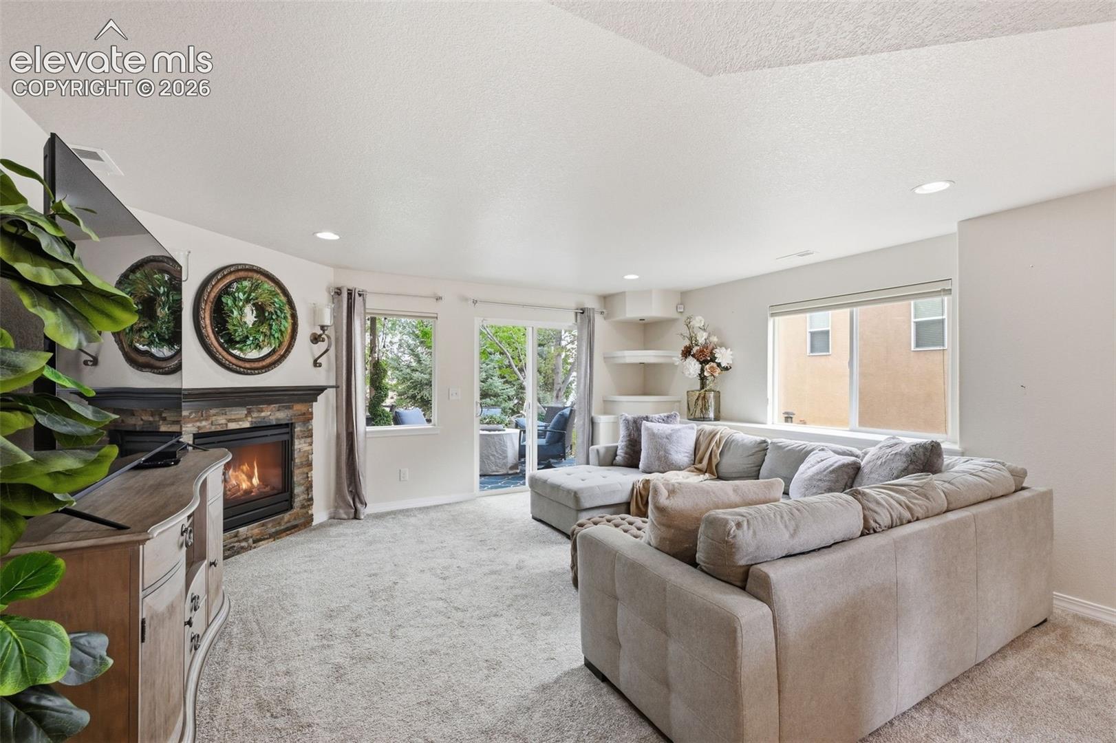 11847 Laurelcreek Drive