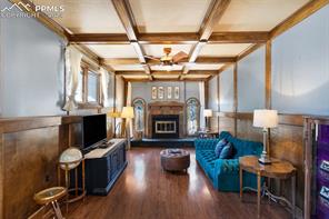 4718 Woodbury Drive