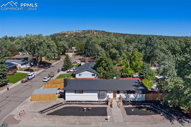 4718 Woodbury Drive