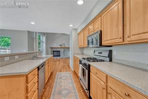 9524 Pinebrook Way