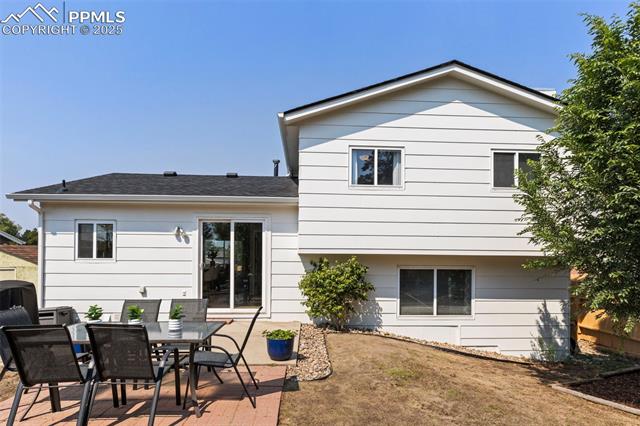 3735 Brisbane Drive
