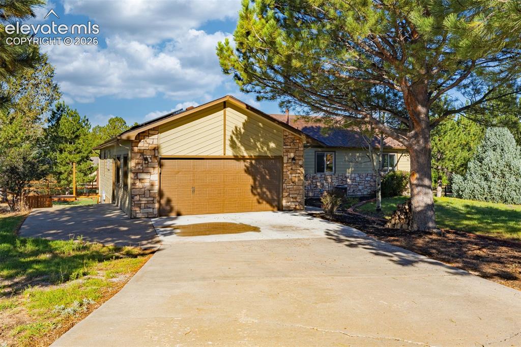 18175 Briarhaven Court