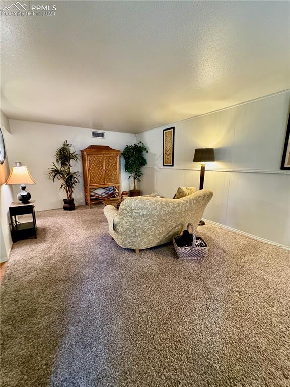 2902 Airport Road Unit: 124