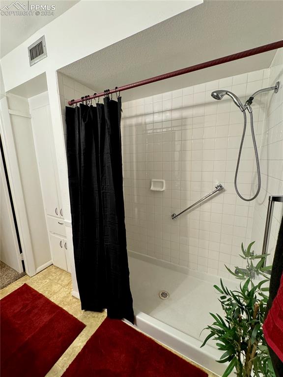 2902 Airport Road Unit: 124