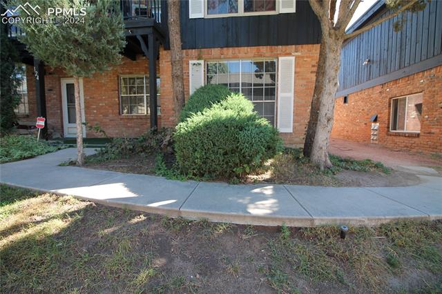 2902 Airport Road Unit: 124