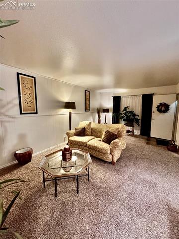 2902 Airport Road Unit: 124