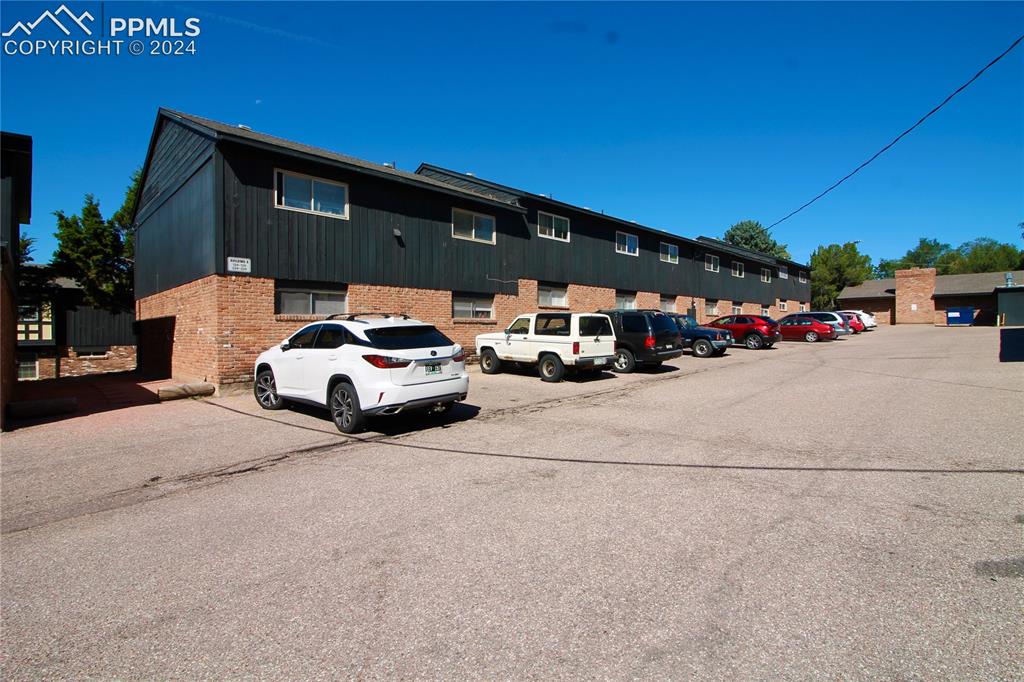 2902 Airport Road Unit: 124