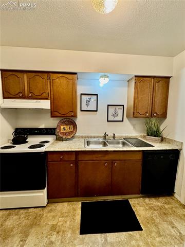 2902 Airport Road Unit: 124