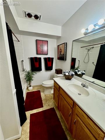 2902 Airport Road Unit: 124