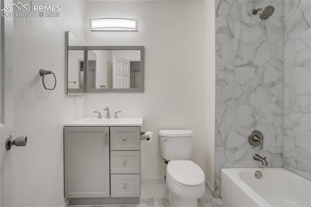 8131 Snow Bowl Heights
