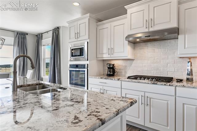 2341 Pelican Bay Drive