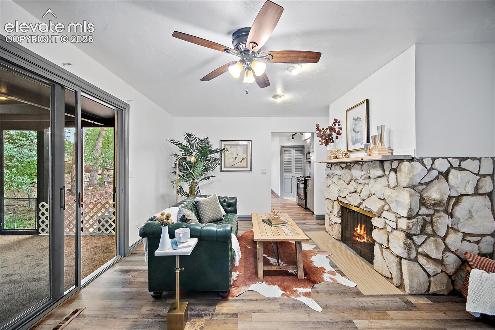 483 Crystal Hills Boulevard