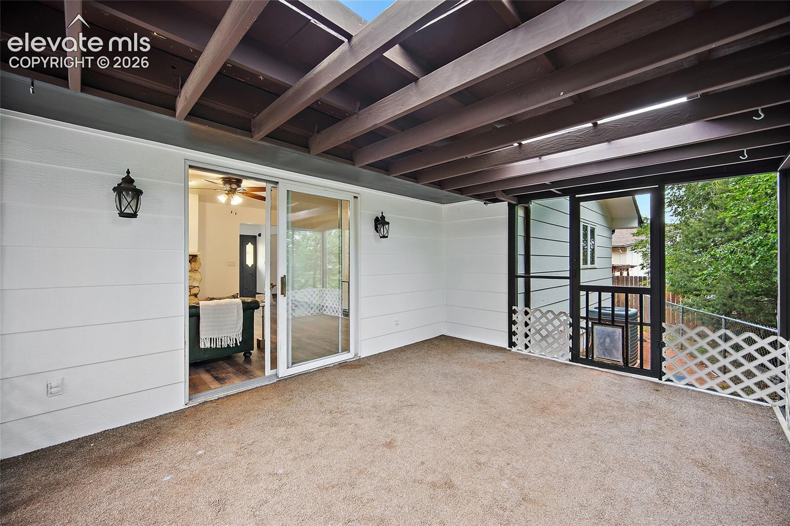 483 Crystal Hills Boulevard