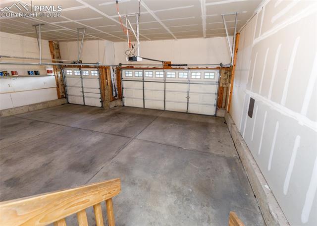 9506 Hollydale Court