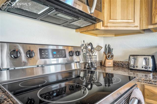 1633 N Chestnut Street