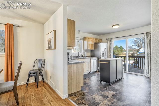 1633 N Chestnut Street