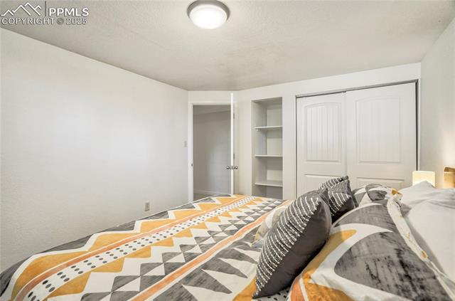 1633 N Chestnut Street