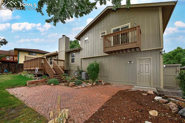 4260 Loch Lomond Lane