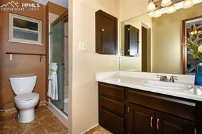 4260 Loch Lomond Lane