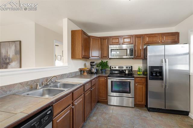 3238 E La Salle Street