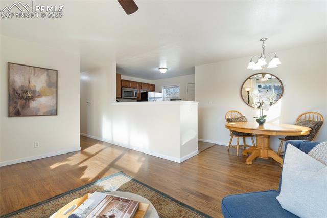 3238 E La Salle Street