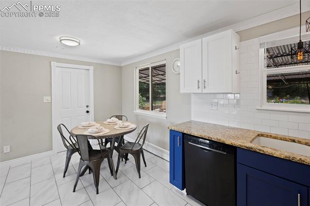 514 Loomis Circle