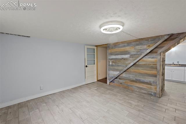 514 Loomis Circle