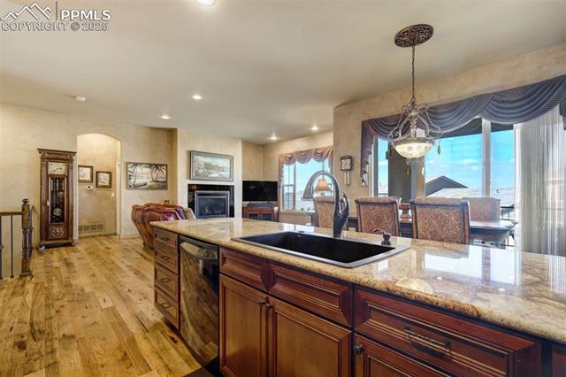 8396 Snow Cap View