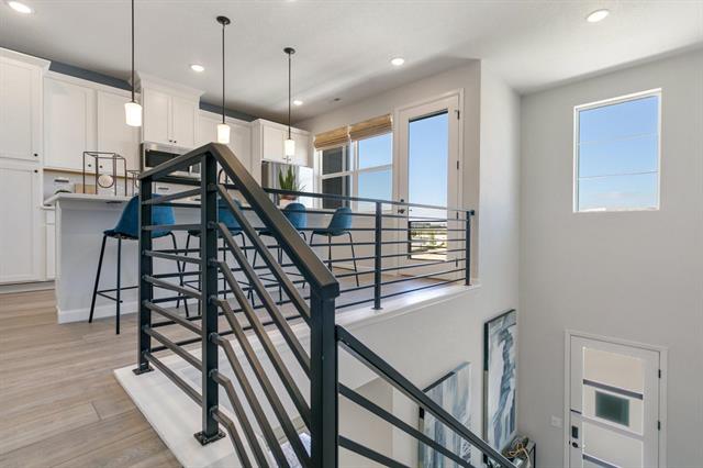 2032 Peridot Loop Heights